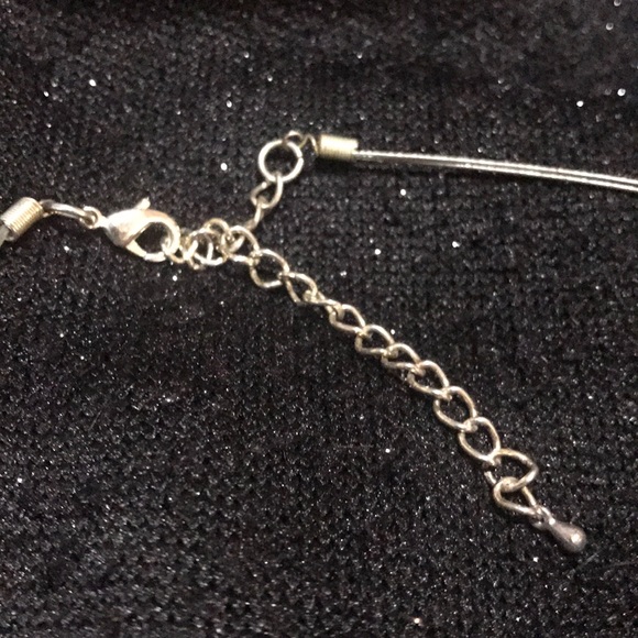 Necklace - Picture 3 of 8